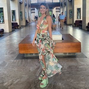 AKIRA Ivory Linda Cutout Floral Tropical Ruffle Maxi Dress with Slit worn once